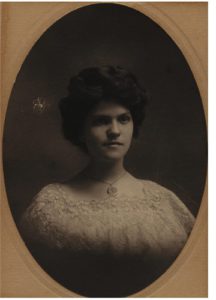 Pearl Riley wife of lewis pierce